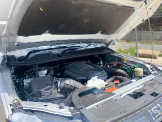 2024 Isuzu D-Max 1.9 DDI E Cab HR, excellent condition, 51000km, R280000