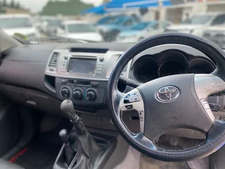 2014 Toyota Hilux 3.0 D-4D Xtra Cab 4x4 , excellent condition, full service, RR239900