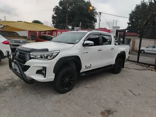2021 Toyota Hilux 2.8 GD-6 D/Cab 4x4  AT, Excellent condition, full service, R398900