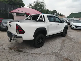 2021 Toyota Hilux 2.8 GD-6 D/Cab 4x4  AT, Excellent condition, full service, R398900