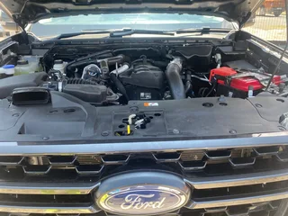 2024 Ford Ranger 2.0 BiT D Cab XLT, excellent condition,  R389900