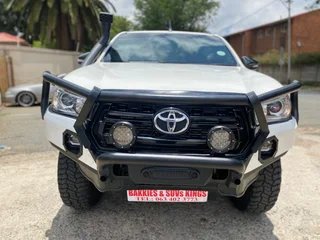 2018 Toyota Hilux 2.8 GD-6 D/Cab 4x4 AT, excellent condition, full service, R395000