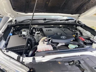 2018 Toyota Hilux 2.8 GD-6 D/Cab 4x4 AT, excellent condition, full service, R395000