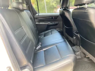 2018 Toyota Hilux 2.8 GD-6 D/Cab 4x4 AT, excellent condition, full service, R395000