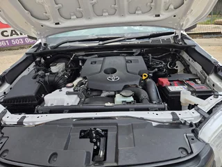 2023 Toyota Hilux 2.8 GD-6 4X4 Legend AT XC, excellent condition, full service, R399900