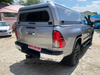 2018 Toyota Hilux 2.8 GD-6 extended cab 4x4, excellent condition, full service, R335000
