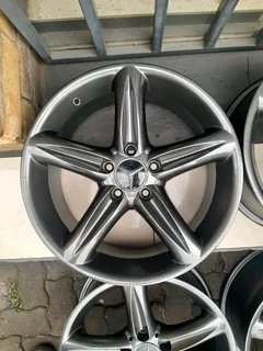 Mercedes 17 Inch Rims