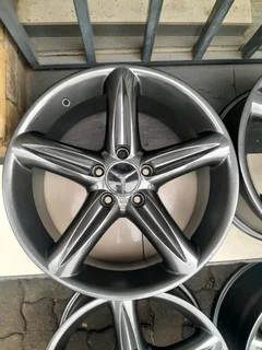 Mercedes 17 Inch Rims