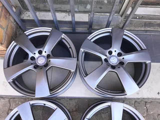 Mercedes 18 Inch Rims