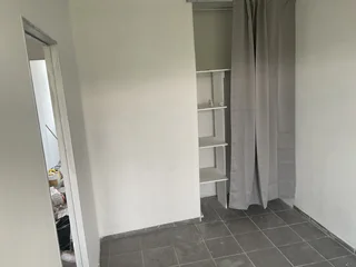 AAA GRADE rooms for rent to Ladies