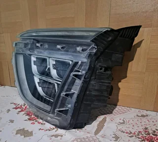 Hyundai creta left front headlight