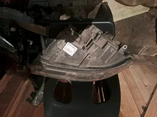 Vw transporter t5 left front headlight