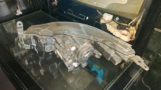 Toyota starlet right front headlight