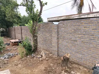 Boundary walls