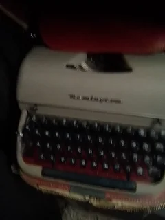 Remington easy typewriter antique