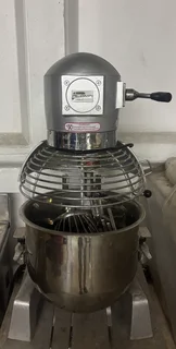 Croissant Maker , Mixer and Oven