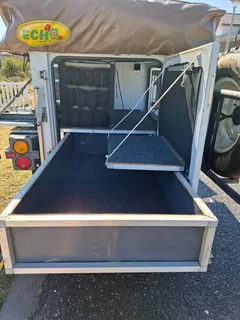 2004 echo 4 camping trailer