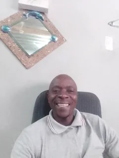 Am looking for a Job as Painter