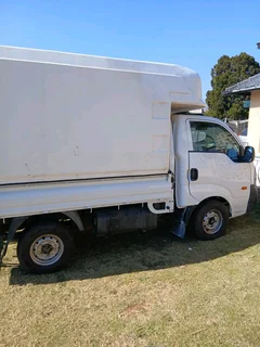 Bakkie for hire