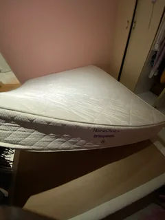 Queensize Orthopaedic Bed