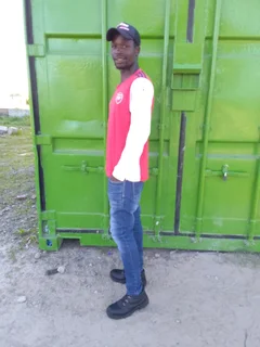 I Am Sailnce Lunda Malawian I Am Looking For A Job As Garden Boy I Have 6 Years Experience Working A