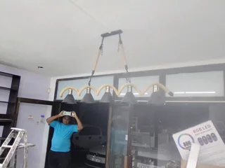 PRIVATE  ELECTRICIAN.) STEVEN