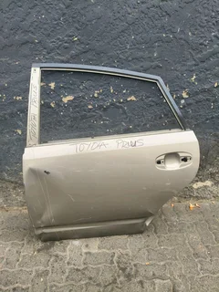 Toyota Prius L/B Door
