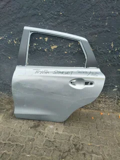 Toyota Starlet L/B Door 2022/2025