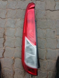 2013 Ford Figo Left Side Headlight