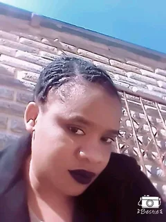 Im looking for a job as a housekeeper, restaurant as a cleaner and shops as a cashier