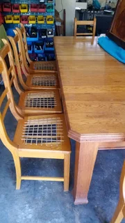 Yellow Oak 10 seat dinning room set