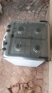 White Defy Gassstove for sale