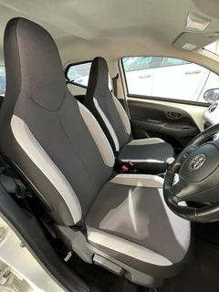 2015 Toyota Aygo 1.0  X-Play Hatchback