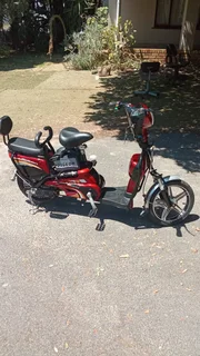 E-bike Scooters For Sale Red or Blue
