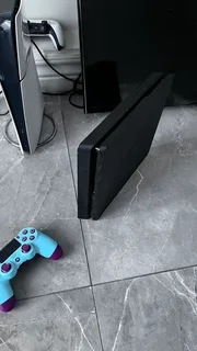 PlayStation 4 slim