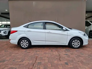 Hyundai accent 1.6lt