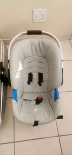 LOVA Parker travel system