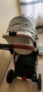 LOVA Parker travel system