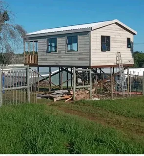 Wooden and nutec wendys