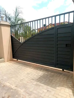 Steel Works And Fencing Solutions.
