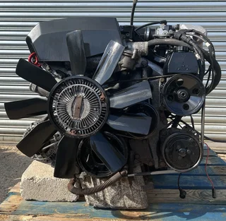 Mercedes Benz C- Class W202 2.2L Petrol engine complete