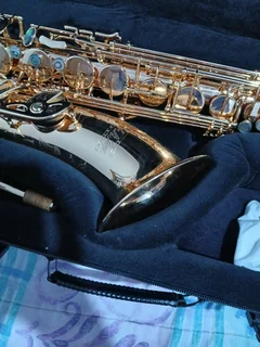 L.A. Sax Tenor Saxophone
