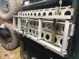 Rooftop tent James Baroud explorer evo