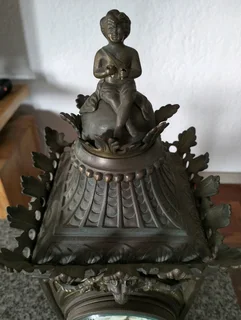 Vintage brass mantle clock