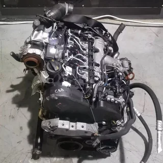 Audi A3 and VW Golf 6 2.0 TDI CBA Diesel Engine with Turbo, Injectors and Clutch Assembly