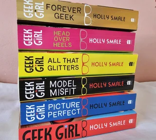 Geek Girl Book Set