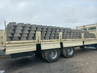 4, 5 and 8 to 12 TON TRUCKS FOR REMOVALS