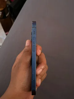iPhone 12 mini ,128GB (minor scratches on the sides)dark blue