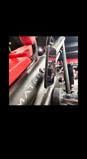 BRAND NEW MAGNETIC PHONE MOUNT – GYM &amp; CAR USE, ALUMINUM ALLOY, SLEEK SILVER!