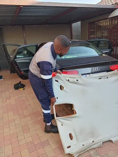 Chalix Car Roof Lining